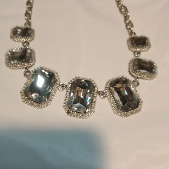 Traci Lynn Rectangle Rhinestone Statement Necklace! - Picture 3 of 3